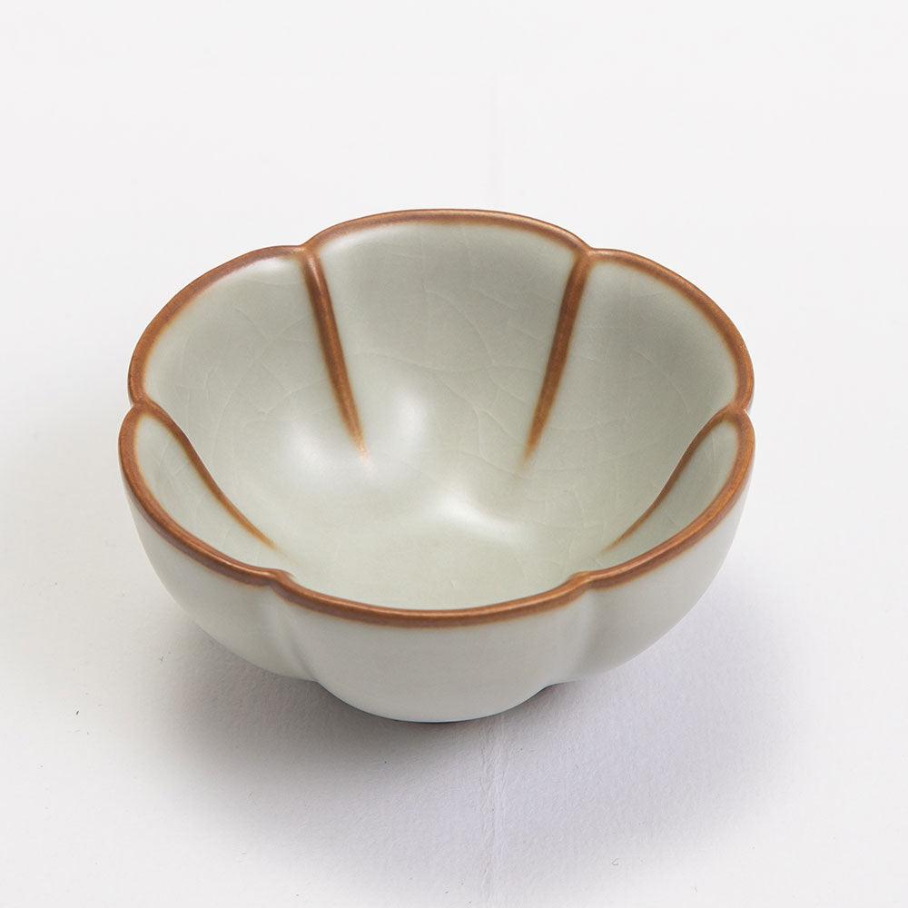 Ru Ware-Plum Blossom Tasting Cup - Lapsangstore