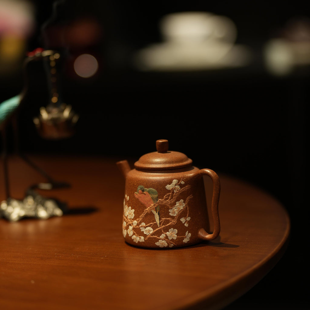YiXing ZiSha Kingfisher among Pear Blossoms Jiquan Pot汲泉壶 梨花翠鸟图100ml[ZS46]