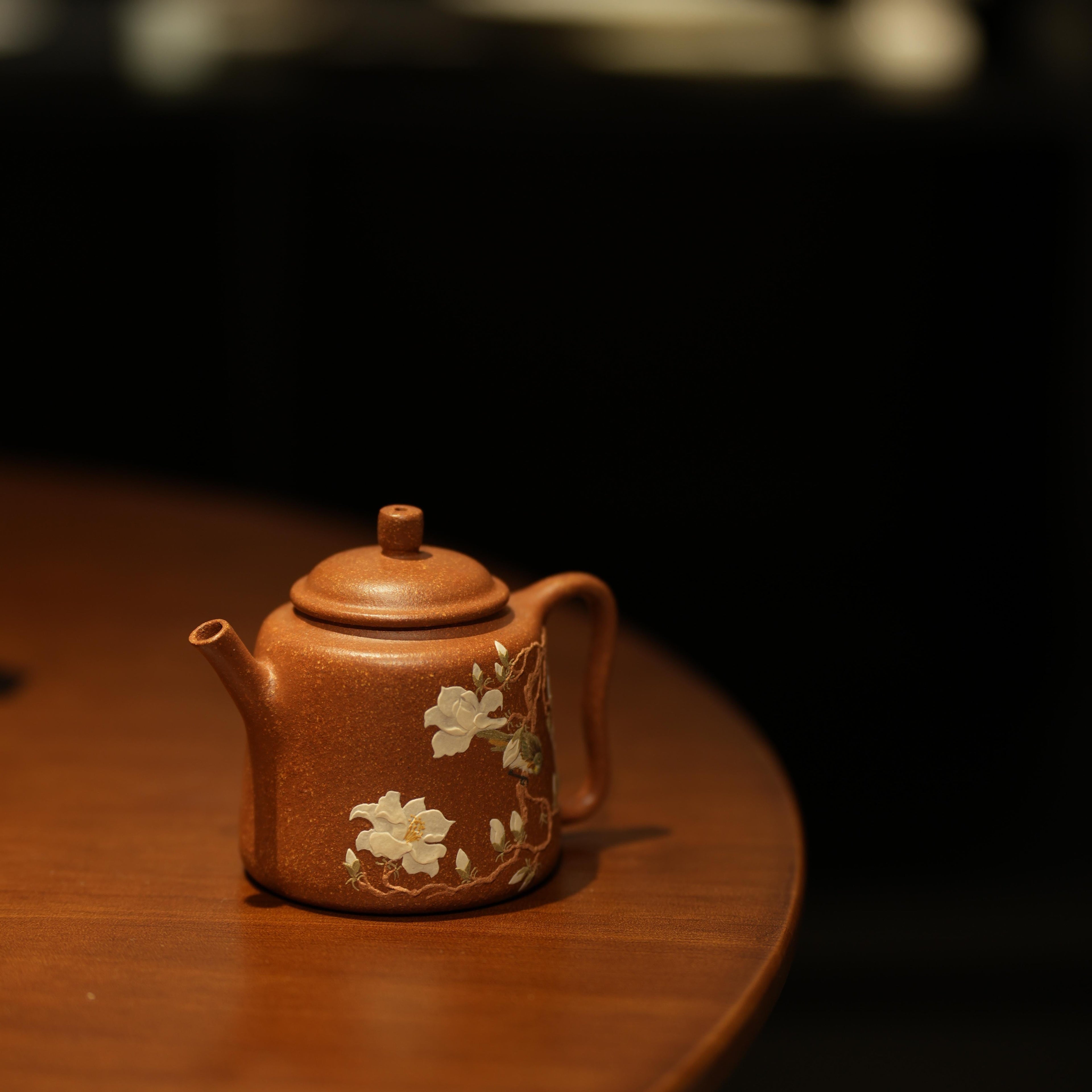 YiXing ZiSha Kingfisher among Pear Blossoms Jiquan Pot汲泉壶 梨花翠鸟图100ml[ZS46]