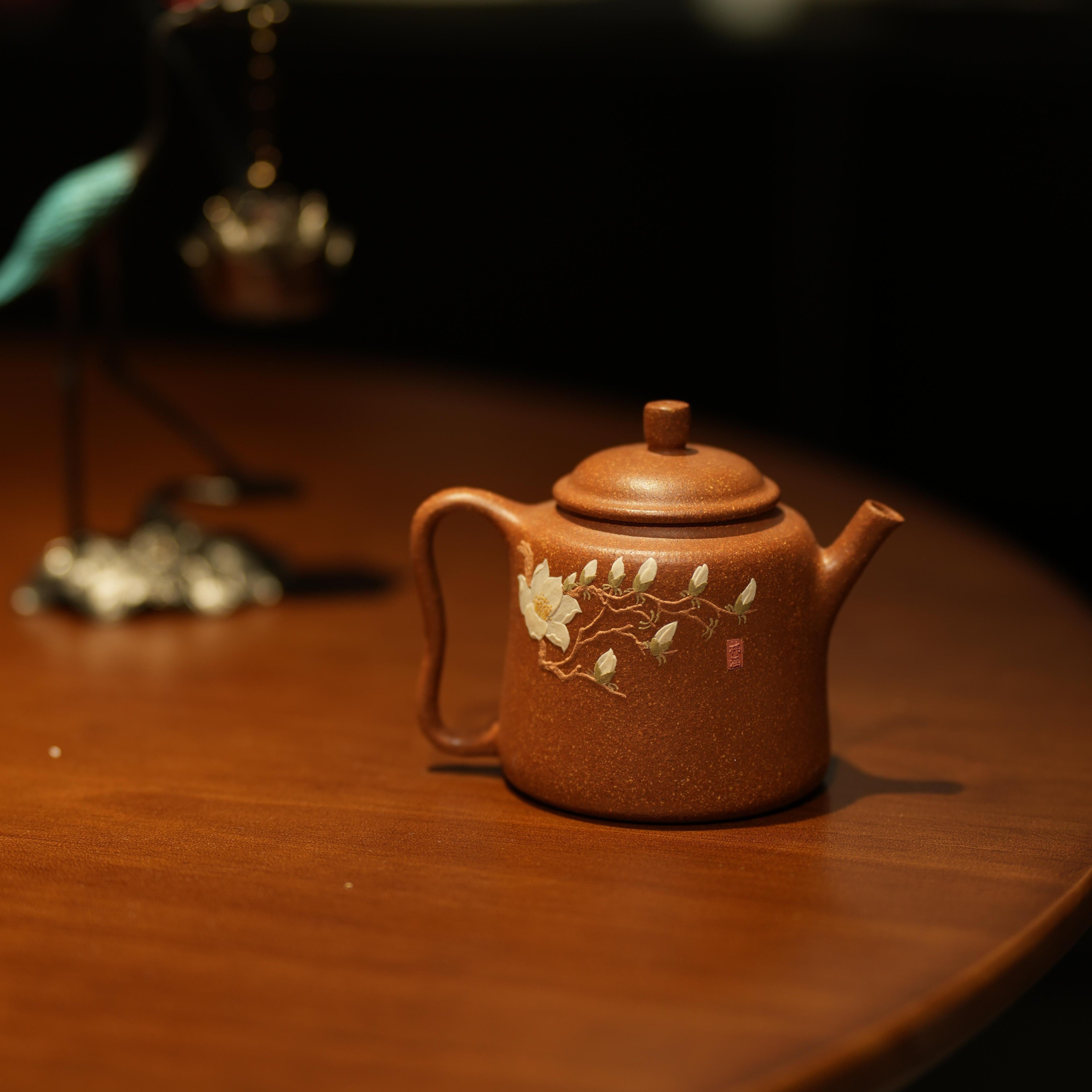 YiXing ZiSha Kingfisher among Pear Blossoms Jiquan Pot汲泉壶 梨花翠鸟图100ml[ZS46]